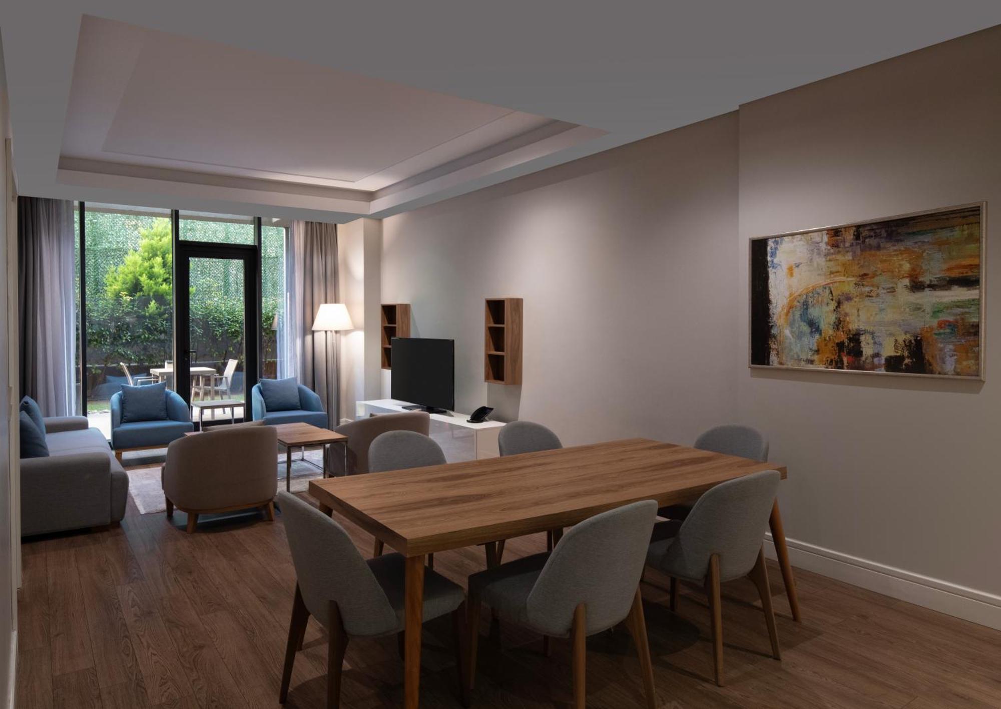 Hotel Movenpick Living Istanbul West Esterno foto
