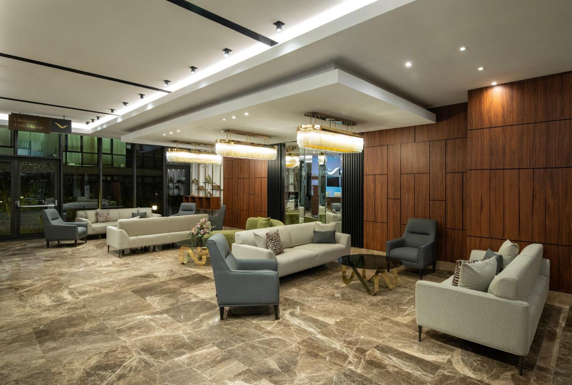 Hotel Movenpick Living Istanbul West Esterno foto