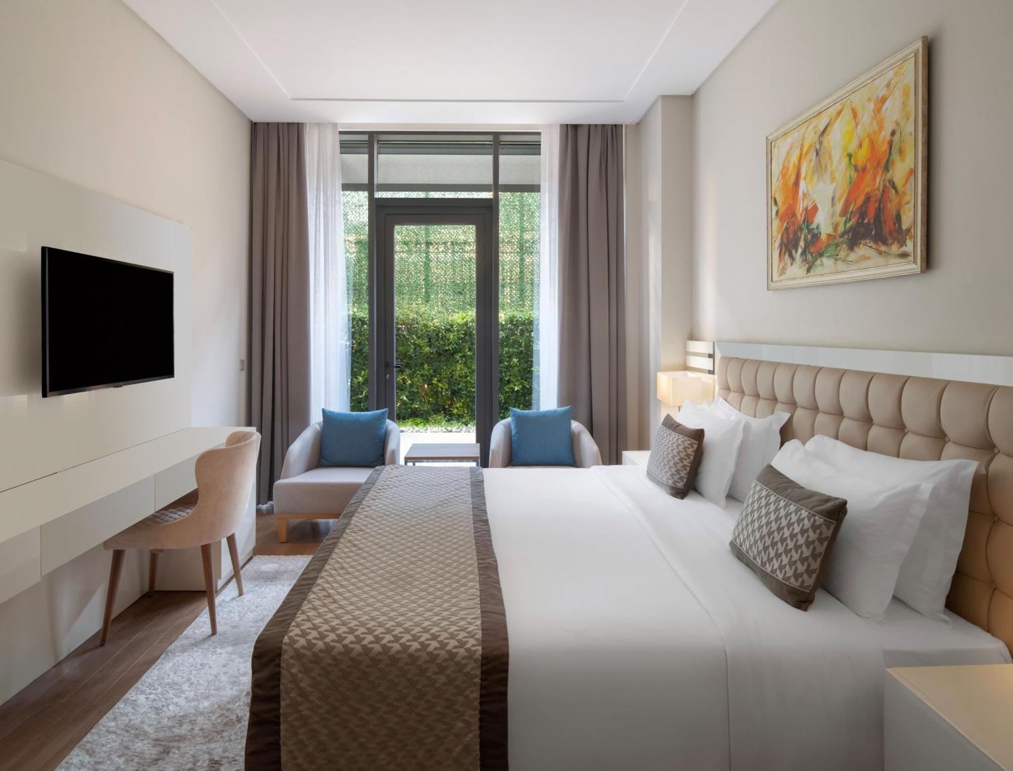 Hotel Movenpick Living Istanbul West Esterno foto